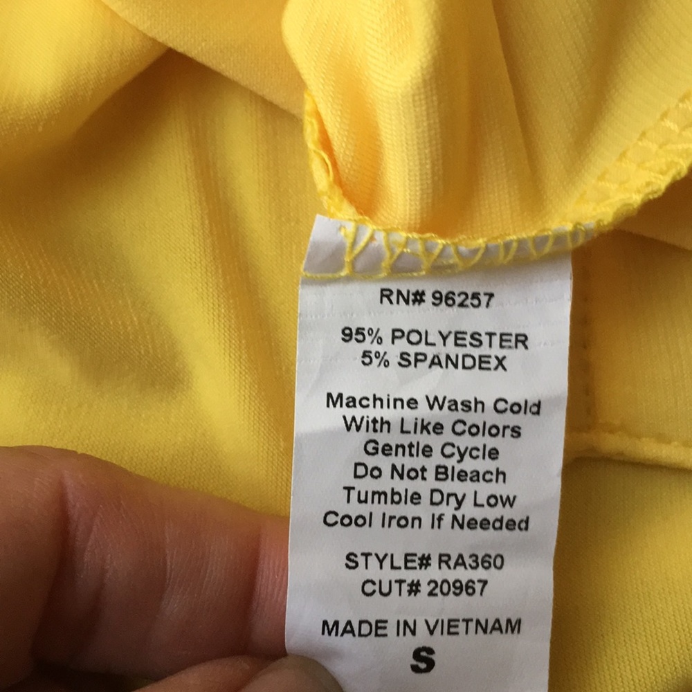 Yellow blouse - Picture 6 of 6